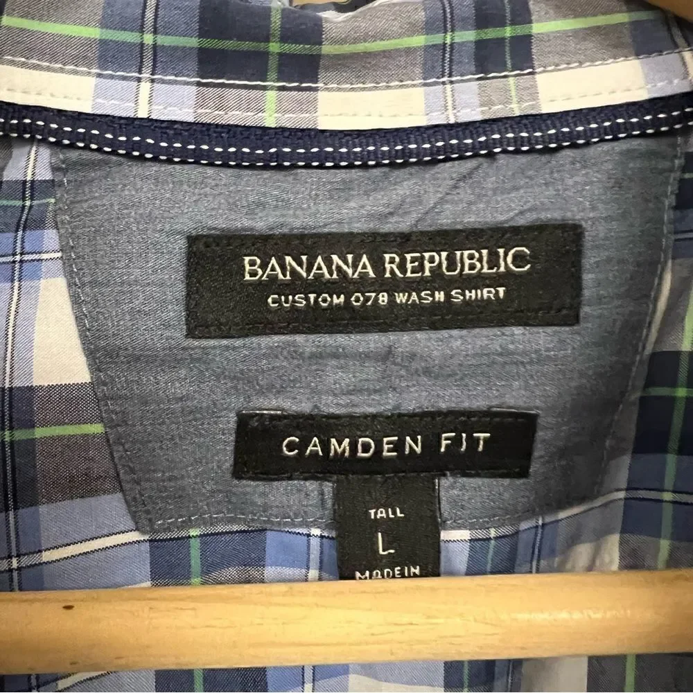 Banana Republic blue plaid button down size L